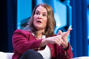 Melinda Gates S’Engage Dans La Lutte Contre Les Inégalités De Genre